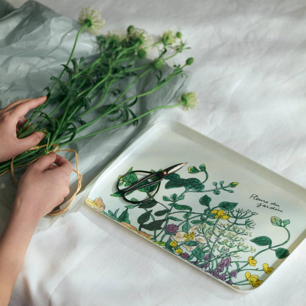Isabelle Boinot Fleur Sauvage Linen Coated Tray · Medium | socius design | Rochester, MN