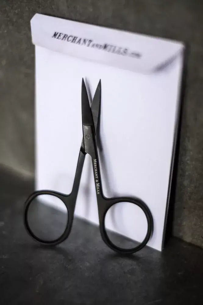 MERCHANT & MILLS · Wide Bow Scissors · Merchant & Mills | socius design in Rochester, MN